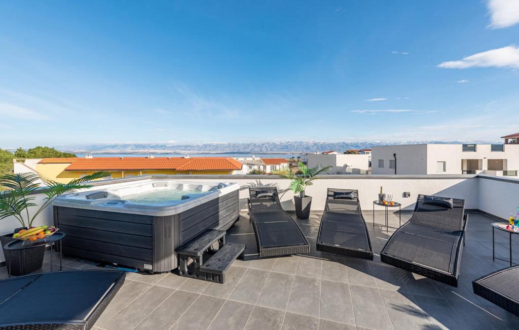 Luxurioeses Penthouse Welle Mit Whirlpool, Grill Und Meerblick Vir Ngoại thất bức ảnh